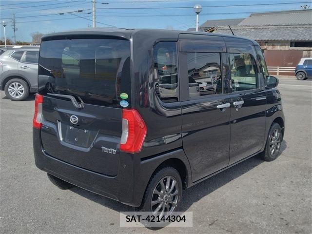 Daihatsu TANTO 2019-02 3778104-4
