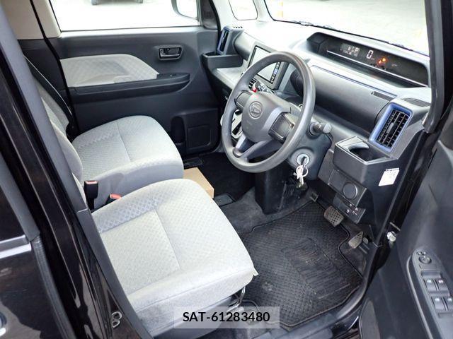 Daihatsu TANTO 2022-10 3936090-1