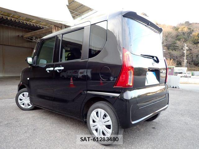 Daihatsu TANTO 2022-10 3936090-2