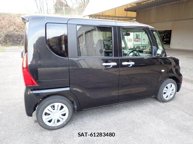 Daihatsu TANTO 2022-10 3936090-6