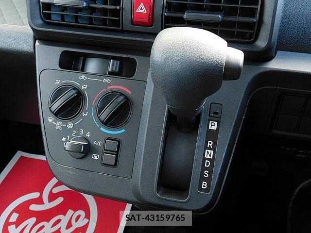 Daihatsu TANTO 2021-01 4395408-14