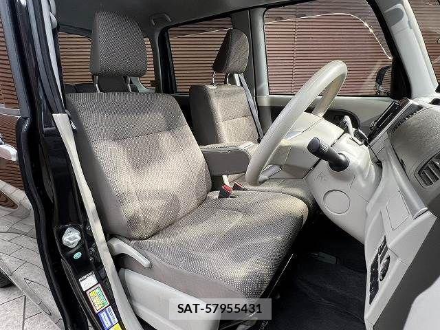 Daihatsu TANTO 2016-09 4424441-7