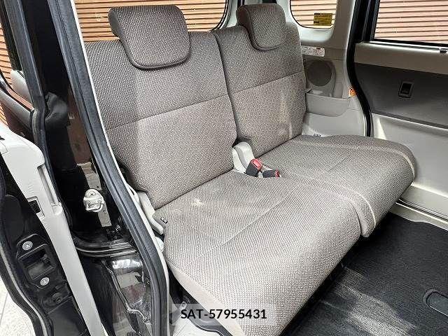 Daihatsu TANTO 2016-09 4424441-8