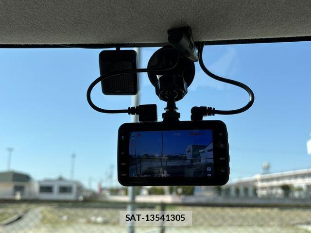 Daihatsu TANTO 2014-05 4758573-25