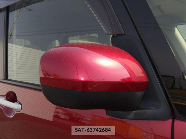 Daihatsu TANTO 2022-09 5880517-25