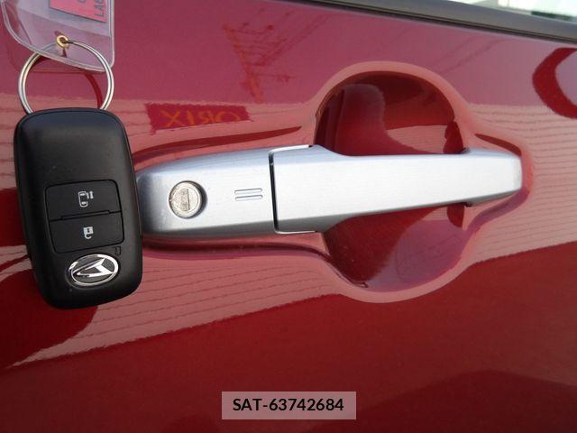Daihatsu TANTO 2022-09 5880517-5