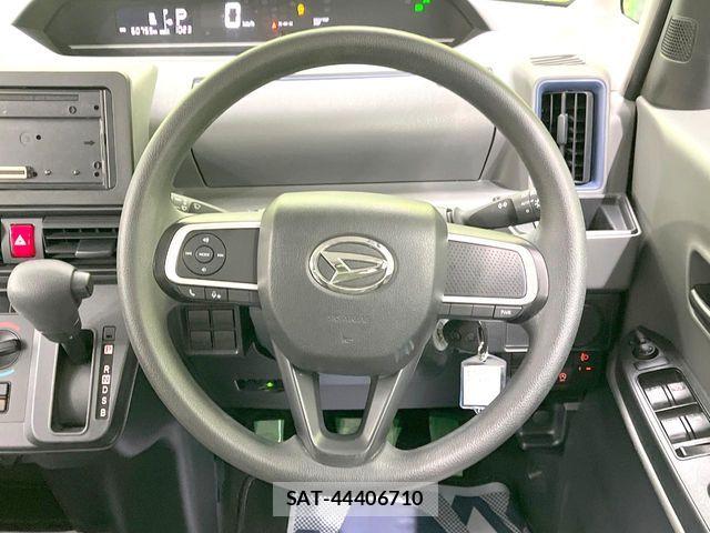 Daihatsu TANTO 2020-09 5880545-6