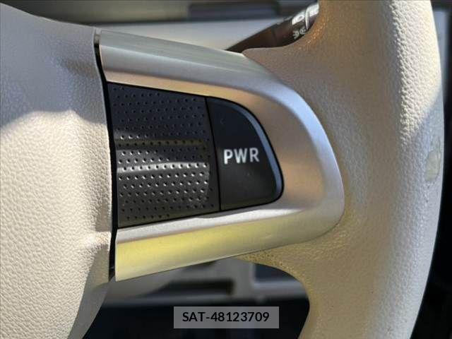 Daihatsu TANTO 2017-10 5880604-25