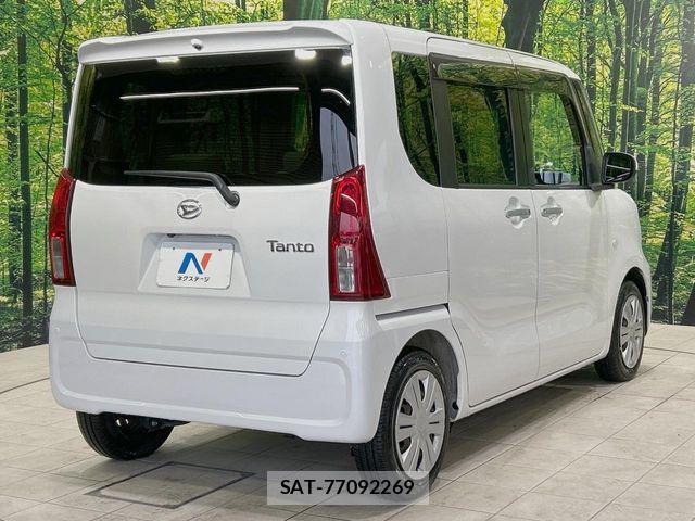 Daihatsu TANTO 2020-11 5880502-17