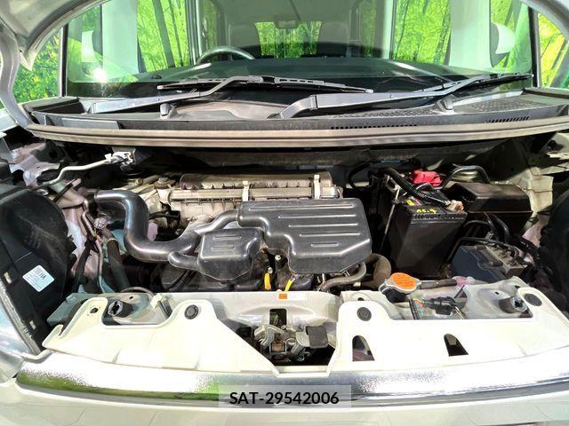 Daihatsu TANTO 2018-04 5880537-17