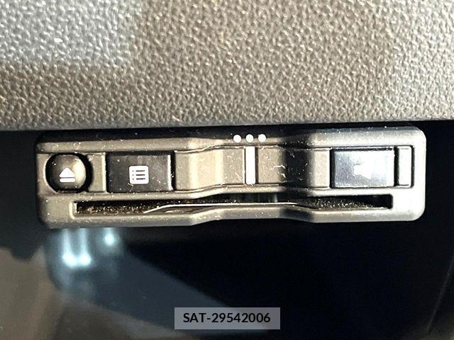 Daihatsu TANTO 2018-04 5880537-6