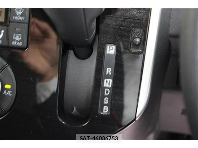 Daihatsu TANTO 2019-05 6020705-28