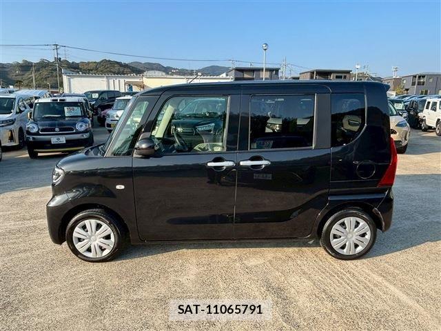 Daihatsu TANTO 2022-08 6020677-10