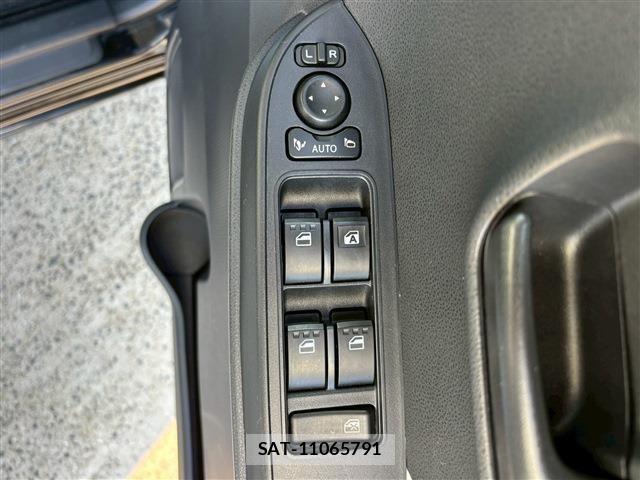 Daihatsu TANTO 2022-08 6020677-16