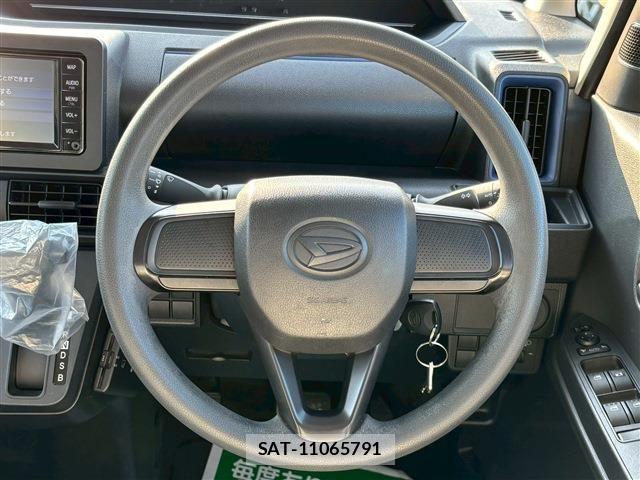 Daihatsu TANTO 2022-08 6020677-22