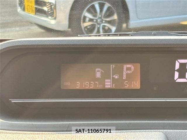 Daihatsu TANTO 2022-08 6020677-25