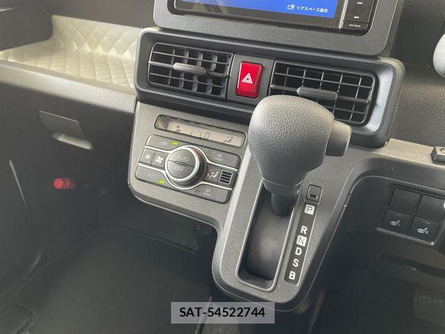 Daihatsu TANTO 2022-12 6020663-12