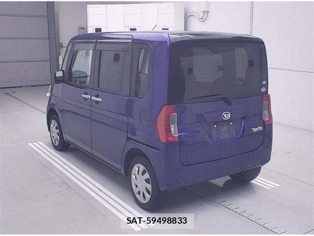 Daihatsu TANTO 2017-02 6020719-2