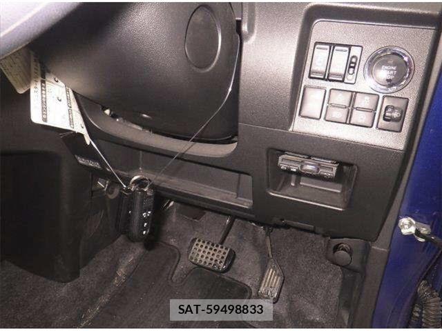 Daihatsu TANTO 2017-02 6020719-7
