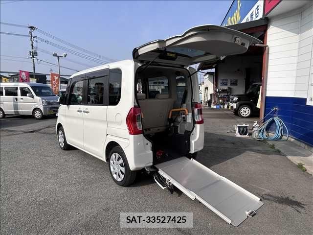 Daihatsu TANTO 2017-08 6020726-0
