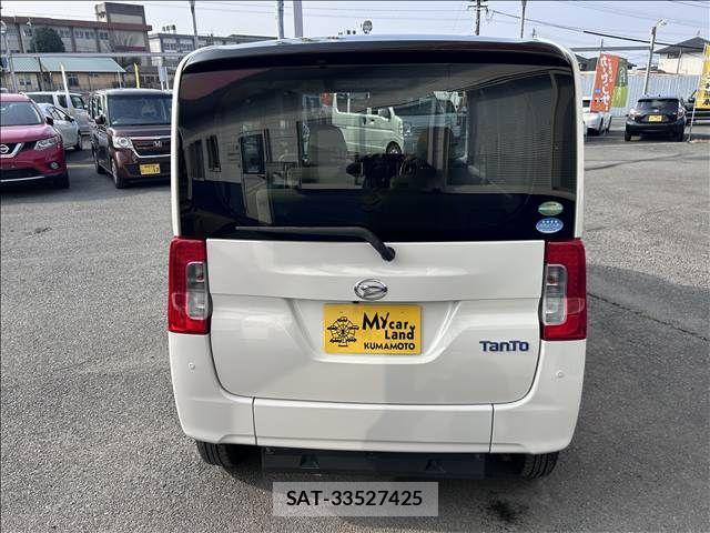 Daihatsu TANTO 2017-08 6020726-11