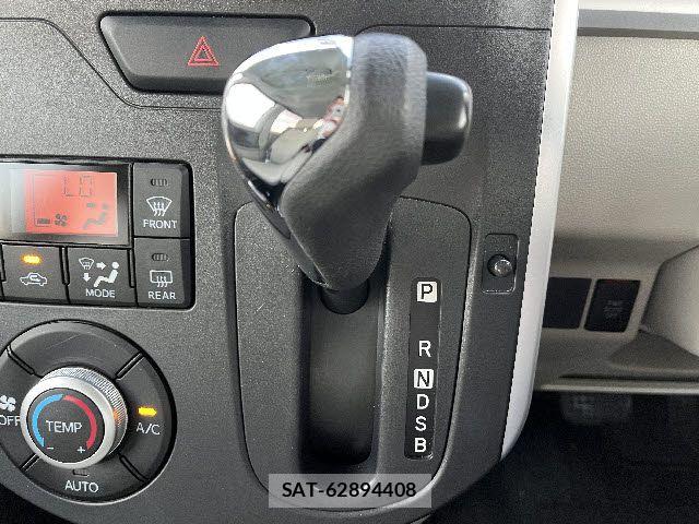 Daihatsu TANTO 2014-04 6020743-19