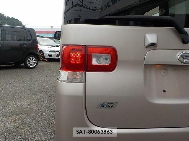 Daihatsu TANTO 2013-07 6220280-23