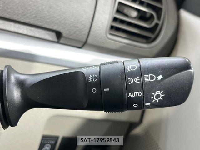 Daihatsu TANTO 2015-08 6220259-4