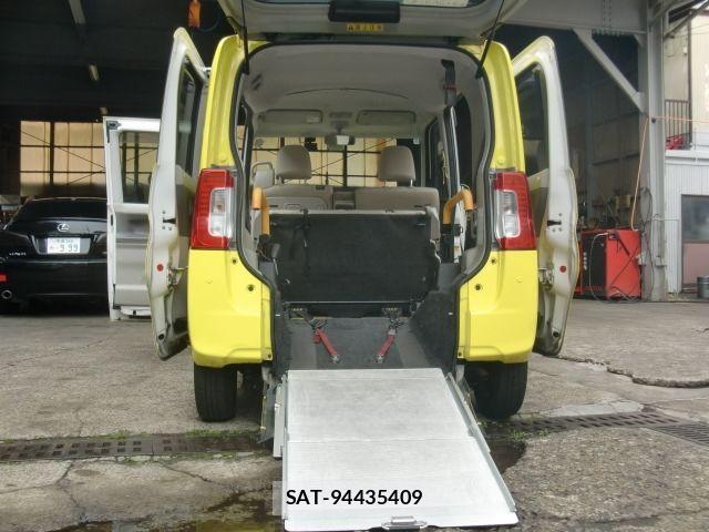 Daihatsu TANTO 2016-08 6247866-11