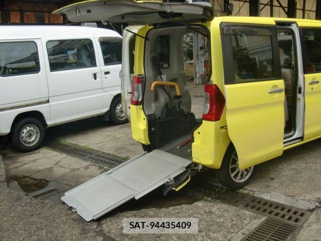 Daihatsu TANTO 2016-08 6247866-12