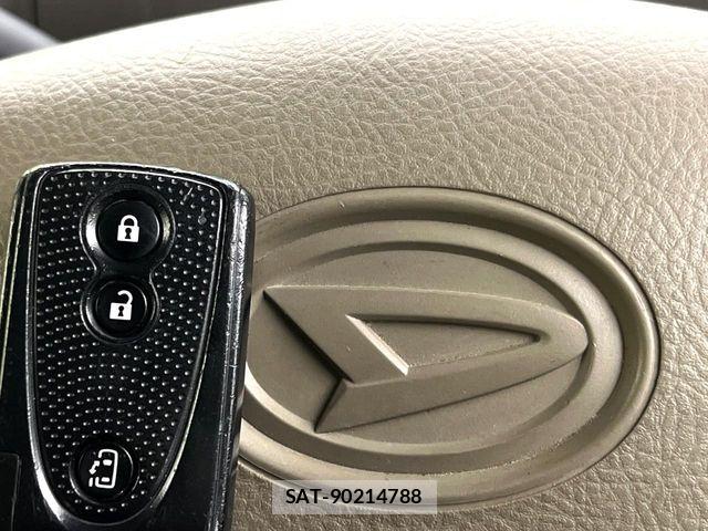 Daihatsu TANTO 2012-05 6273081-4