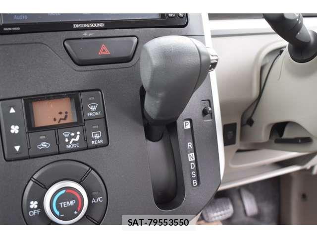 Daihatsu TANTO 2015-09 6277448-9