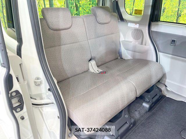 Daihatsu TANTO 2017-05 6306839-8