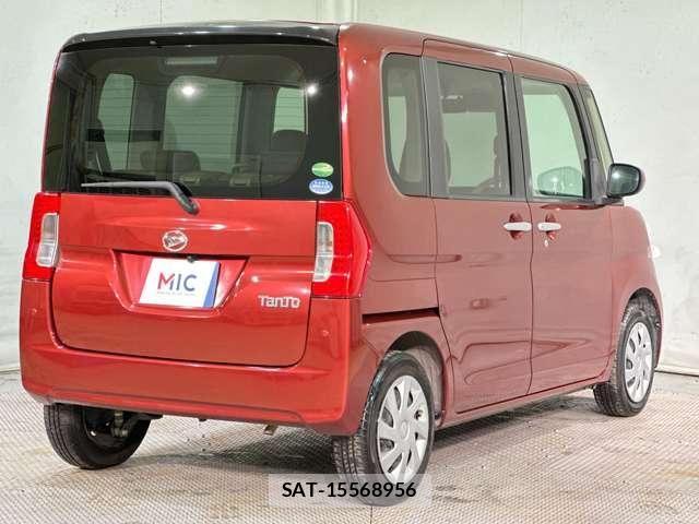 Daihatsu TANTO 2018-02 6547045-5