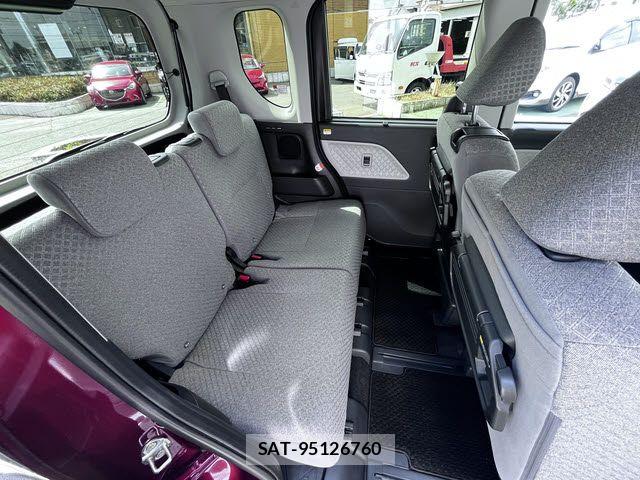 Daihatsu TANTO 2021-11 6547044-9