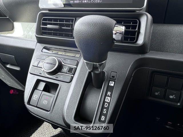 Daihatsu TANTO 2021-11 6547044-19