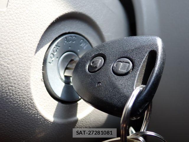 Daihatsu TANTO 2019-02 6615175-6