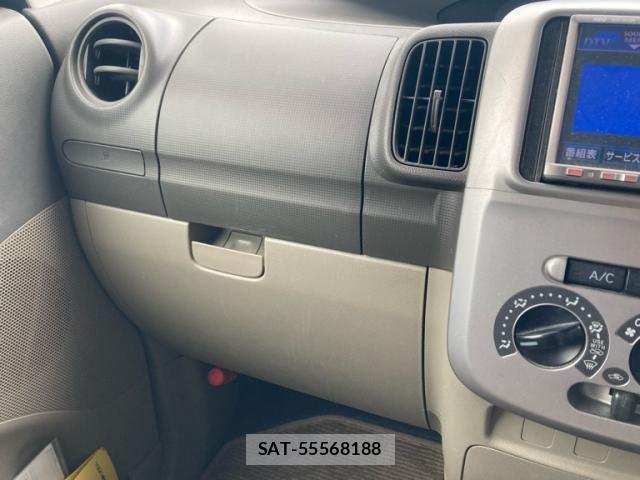 Daihatsu TANTO 2009-12 6673885-23