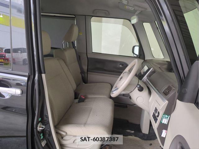 Daihatsu TANTO 2013-11 6678425-24