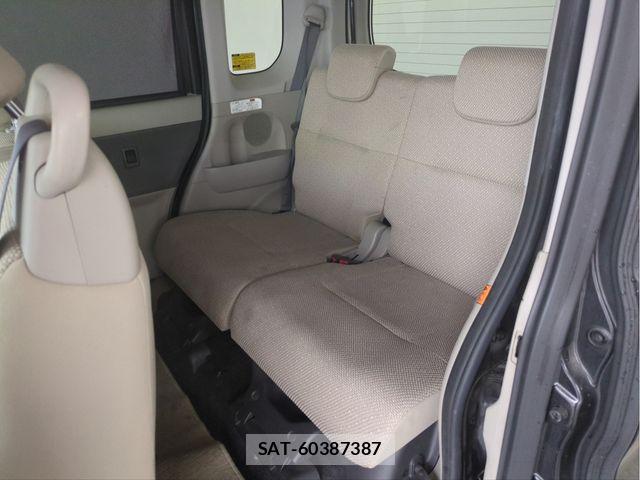 Daihatsu TANTO 2013-11 6678425-4