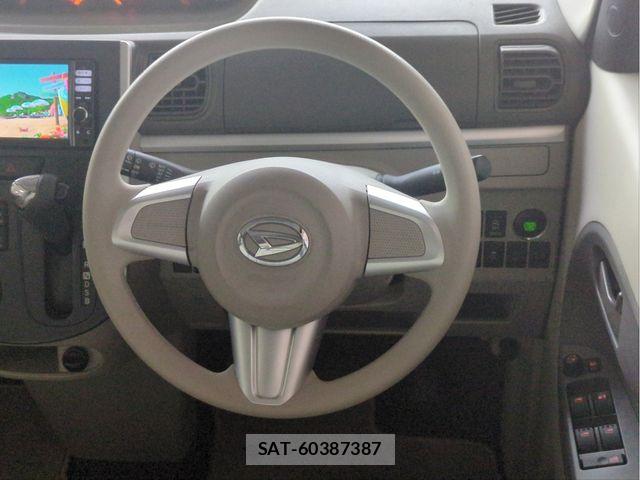Daihatsu TANTO 2013-11 6678425-8