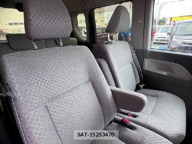 Daihatsu TANTO 2022-07 6678408-9