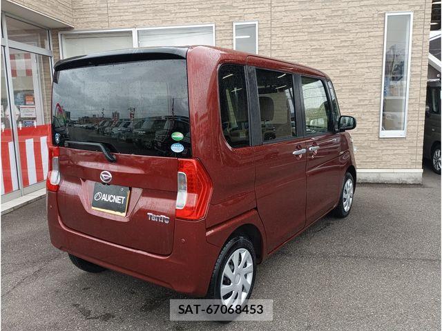 Daihatsu TANTO 2015-10 6684037-1