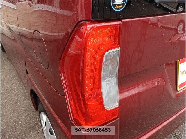 Daihatsu TANTO 2015-10 6684037-21