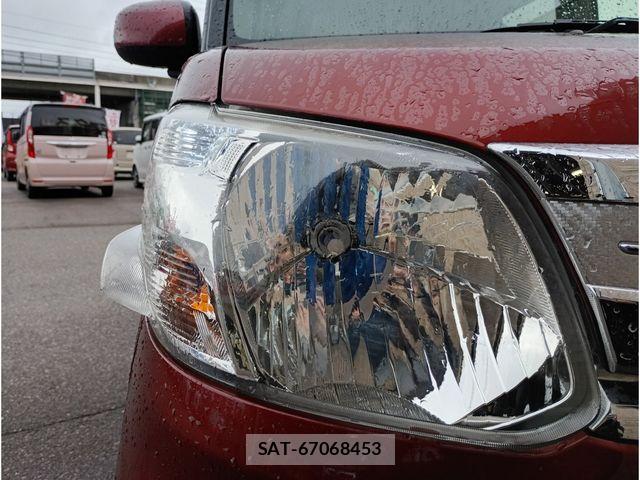 Daihatsu TANTO 2015-10 6684037-23