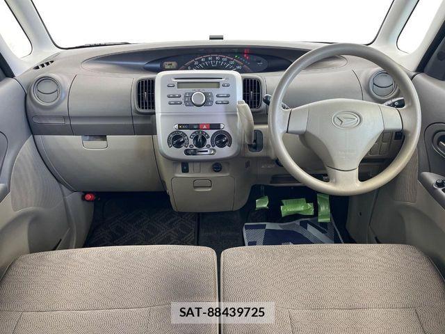 Daihatsu TANTO 2011-09 6717524-1