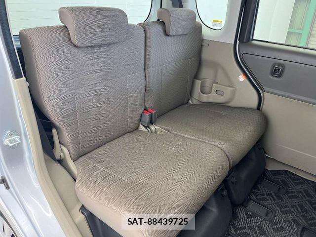 Daihatsu TANTO 2011-09 6717524-8