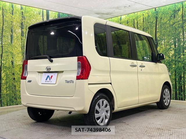 Daihatsu TANTO 2013-11 6717520-16