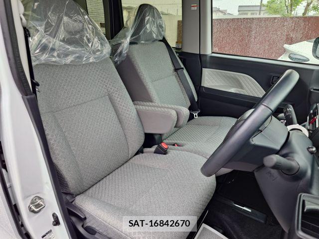 Daihatsu TANTO 2021-06 6717509-11