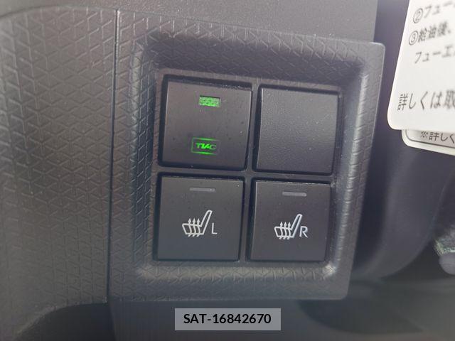 Daihatsu TANTO 2021-06 6717509-18